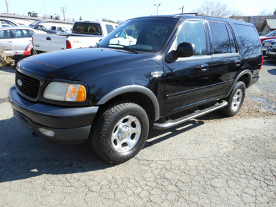 ford expedition 2000 black suv xlt gasoline v8 4 wheel drive automatic 95678