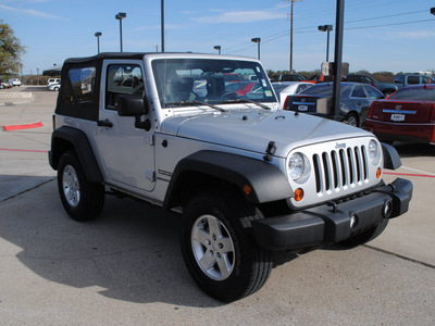 jeep wrangler 2010 silver suv sport gasoline 6 cylinders 4 wheel drive 6 speed manual 76087