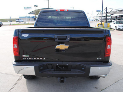 chevrolet silverado 1500 2012 black ltz flex fuel 8 cylinders 4 wheel drive automatic 76087