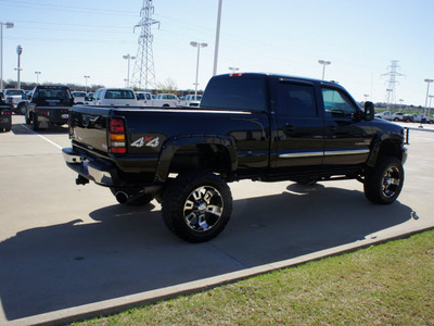 gmc sierra 2500hd 2006 black slt diesel 8 cylinders 4 wheel drive automatic 76108