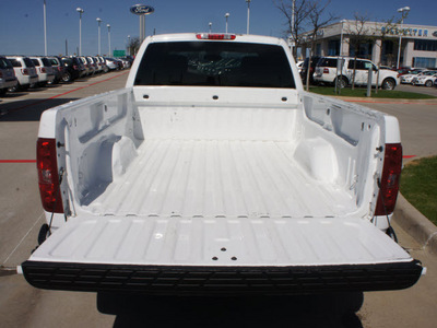 chevrolet silverado 1500 2010 white pickup truck ls flex fuel 8 cylinders 2 wheel drive automatic 76205