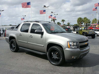chevrolet avalanche 2007 gray suv lt 1500 gasoline 8 cylinders rear wheel drive automatic 33021