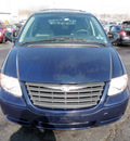 chrysler town and country 2006 blue van gasoline 6 cylinders front wheel drive automatic 19153
