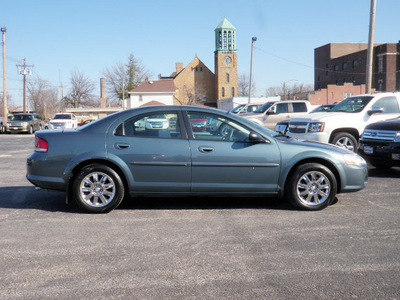 chrysler sebring 2005 lt  green sedan limited gasoline 6 cylinders front wheel drive automatic 61832