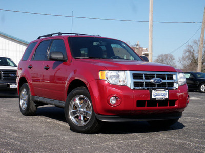 ford escape 2010 red suv xlt flex fuel 6 cylinders front wheel drive automatic 61832