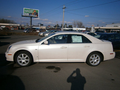 cadillac sts 2006 white sedan gasoline 6 cylinders automatic 13502