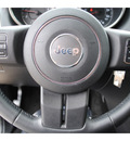 jeep grand cherokee 2011 dark blue suv laredo gasoline 6 cylinders 2 wheel drive autostick 77065