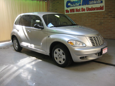 chrysler pt cruiser 2005 silver wagon touring gasoline 4 cylinders front wheel drive automatic with overdrive 44883