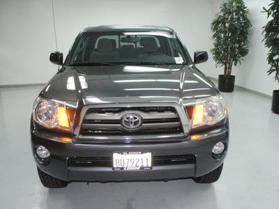 toyota tacoma 2009 dk  gray prerunner v6 gasoline 6 cylinders 2 wheel drive automatic 91731