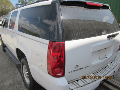 gmc yukon xl k2500