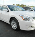 nissan altima 2011 white sedan 2 5 s gasoline 4 cylinders front wheel drive automatic 34474
