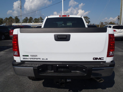 gmc sierra 2500hd 2012 white sle gasoline 8 cylinders 4 wheel drive automatic with overdrive 28557