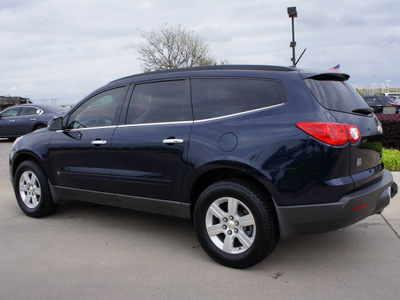 chevrolet traverse 2010 dk  blue suv lt gasoline 6 cylinders front wheel drive automatic 76018