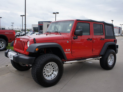 jeep wrangler unlimited 2008 red suv x gasoline 6 cylinders 4 wheel drive automatic with overdrive 76018
