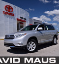 toyota highlander 2012 silver suv gasoline 6 cylinders front wheel drive automatic 32771