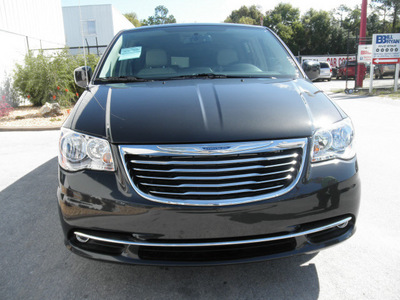 chrysler town and country 2012 gray van touring flex fuel 6 cylinders front wheel drive automatic 34731