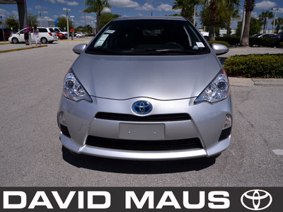 toyota prius 2012 silver hatchback c hybrid 4 cylinders front wheel drive automatic 32771