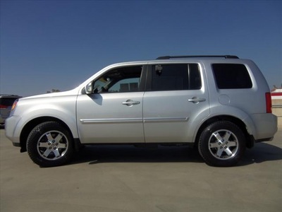 honda pilot 2010 silver suv touring w navi w dvd gasoline 6 cylinders front wheel drive automatic 90241