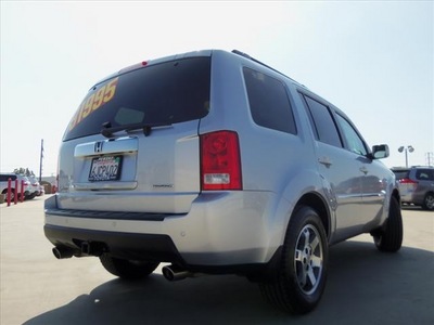 honda pilot 2010 silver suv touring w navi w dvd gasoline 6 cylinders front wheel drive automatic 90241