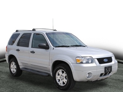 ford escape 2007 silver suv xlt gasoline 6 cylinders all whee drive automatic with overdrive 77037