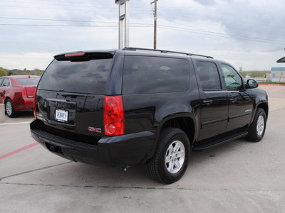 gmc yukon xl 2011 black suv flex fuel 8 cylinders 2 wheel drive automatic 76087