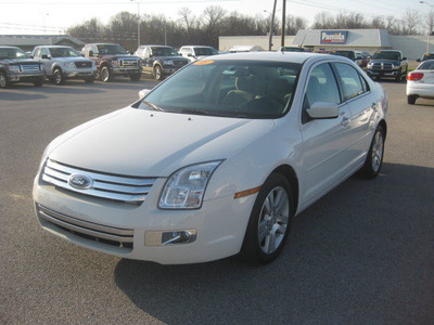 ford fusion 2008 white sedan i4 sel gasoline 4 cylinders front wheel drive automatic 62863