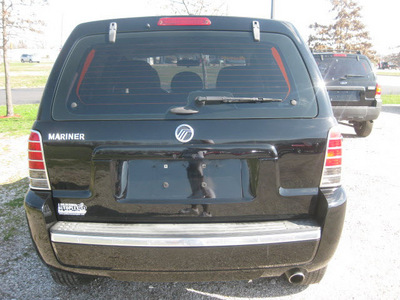 mercury mariner 2005 black suv convenience gasoline 4 cylinders front wheel drive automatic with overdrive 62863