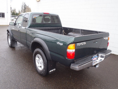toyota tacoma 2003 green gasoline 6 cylinders 4 wheel drive 5 speed manual 98371