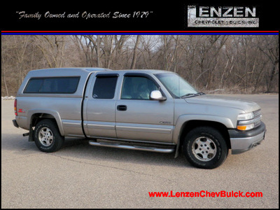 chevrolet silverado 1500 2000 pewter lt z71 gasoline v8 4 wheel drive automatic 55318