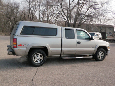 chevrolet silverado 1500 2000 pewter lt z71 gasoline v8 4 wheel drive automatic 55318