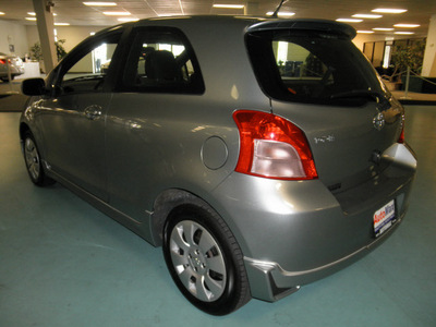 toyota yaris 2008 silver hatchback s gasoline 4 cylinders front wheel drive 5 speed manual 34474