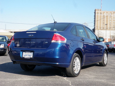 ford focus 2009 blue sedan se gasoline 4 cylinders front wheel drive automatic 61832