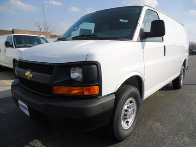 chevrolet express cargo 2012 white van 2500 flex fuel 8 cylinders rear wheel drive automatic 60007