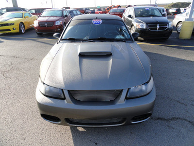 ford mustang 2001 gray coupe gt gasoline 8 cylinders rear wheel drive 5 speed manual 60915