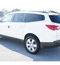 chevrolet traverse 2012 white suv lt gasoline 6 cylinders front wheel drive automatic 77090