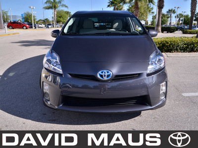 toyota prius 2011 gray hybrid hybrid 4 cylinders front wheel drive automatic 32771