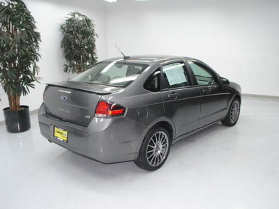 ford focus 2011 gray sedan sport ses gasoline 4 cylinders front wheel drive automatic 91731