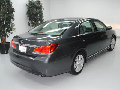 toyota avalon 2011 gray sedan limited gasoline 6 cylinders front wheel drive automatic 91731