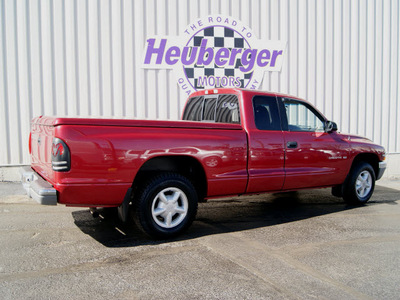 dodge dakota 1997 red gasoline 6 cylinders rear wheel drive automatic 80905