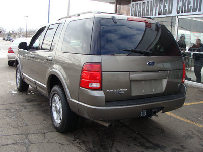 ford explorer 2002 gray suv limited gasoline 8 cylinders 4 wheel drive automatic 60411