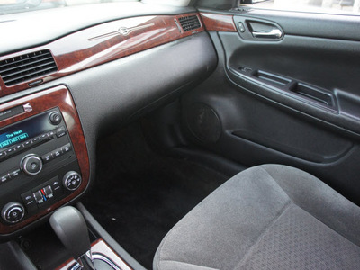 chevrolet impala 2009 black sedan ls flex fuel 6 cylinders front wheel drive automatic 60411