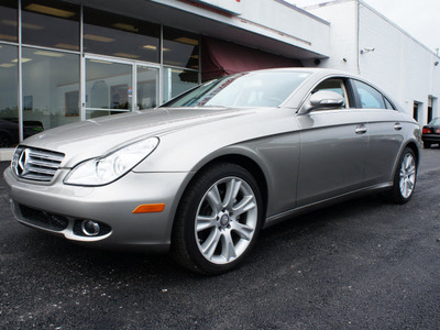 mercedes benz cls class 2008 gray cls550 gasoline 8 cylinders rear wheel drive automatic 60411