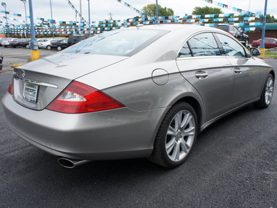 mercedes benz cls class 2008 gray cls550 gasoline 8 cylinders rear wheel drive automatic 60411
