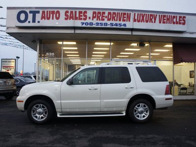 mercury mountaineer 2004 beige suv premier gasoline 6 cylinders all whee drive automatic with overdrive 60411