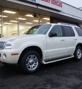 mercury mountaineer 2004 beige suv premier gasoline 6 cylinders all whee drive automatic with overdrive 60411