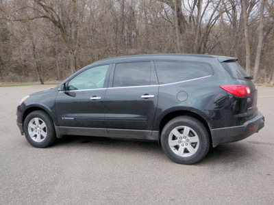 chevrolet traverse 2009 black suv lt gasoline 6 cylinders front wheel drive automatic 55318