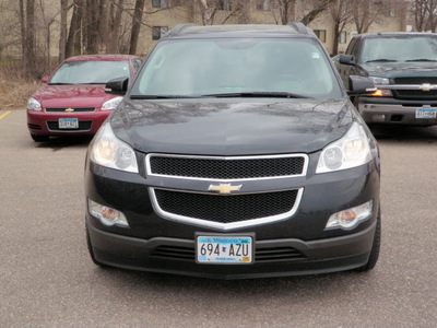 chevrolet traverse 2009 black suv lt gasoline 6 cylinders front wheel drive automatic 55318