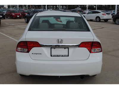 honda civic 2010 white sedan lx gasoline 4 cylinders front wheel drive automatic 77065