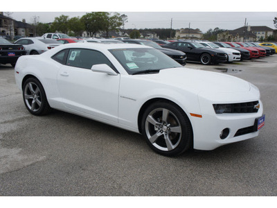 chevrolet camaro 2012 white coupe rs gasoline 6 cylinders rear wheel drive automatic 77090