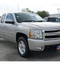 chevrolet silverado 1500 2007 gray gasoline 8 cylinders 4 wheel drive 4 speed automatic 77090